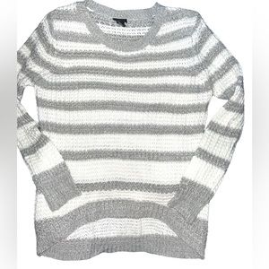 Rue 21 gray and white striped sweater size large